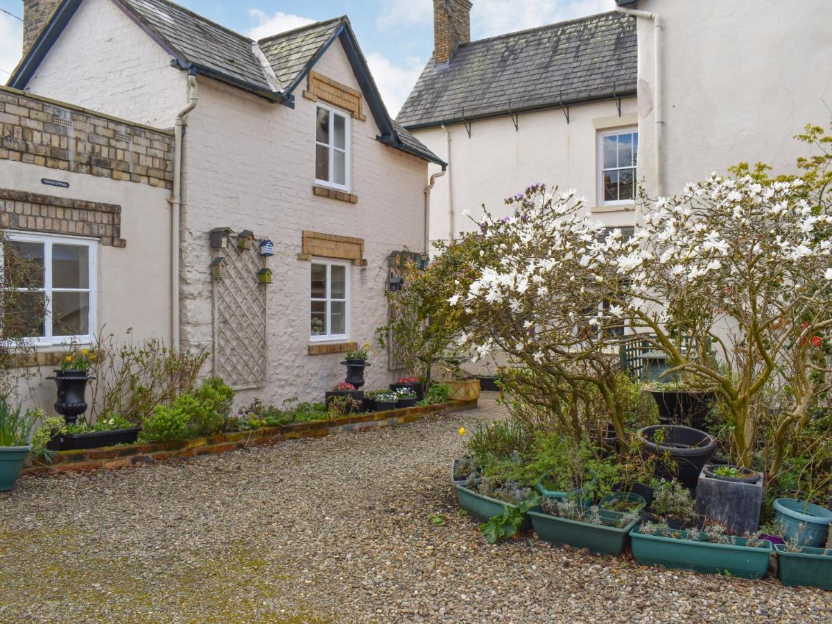 The Tower Cottage Llangollen Exterior photo